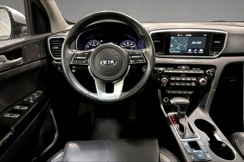 Used 2020 Kia Sportage EX w/ Option Group 15 image 8