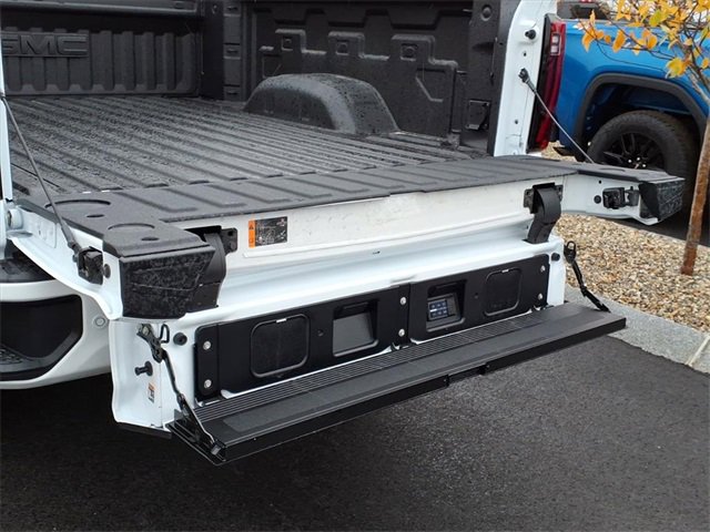 New 2026 GMC Sierra 2500 Denali Ultimate w/ Snow Plow Prep/Camper Package image 9
