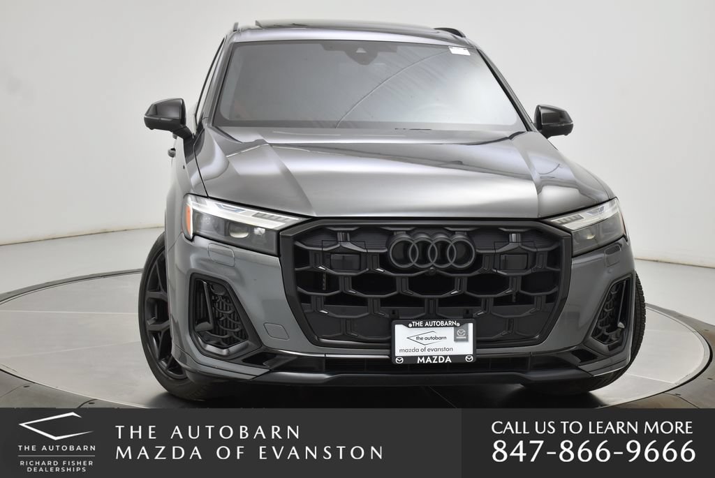Used 2025 Audi SQ7 Prestige AWD/4WD image 4