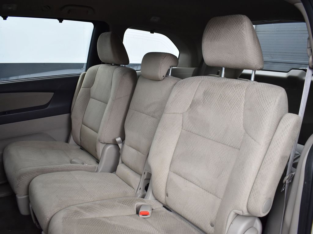 Used 2017 Honda Odyssey SE image 24