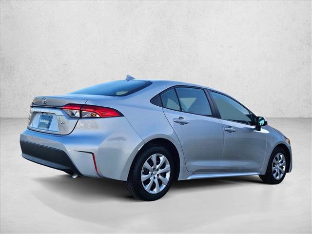 Used 2024 Toyota Corolla LE image 5