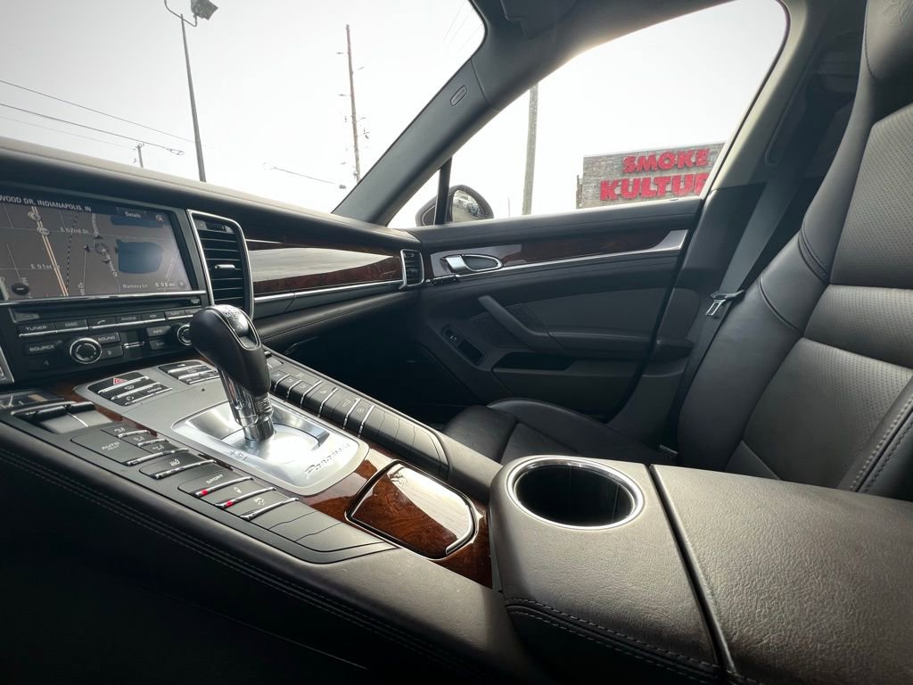 Used 2011 Porsche Panamera S image 43