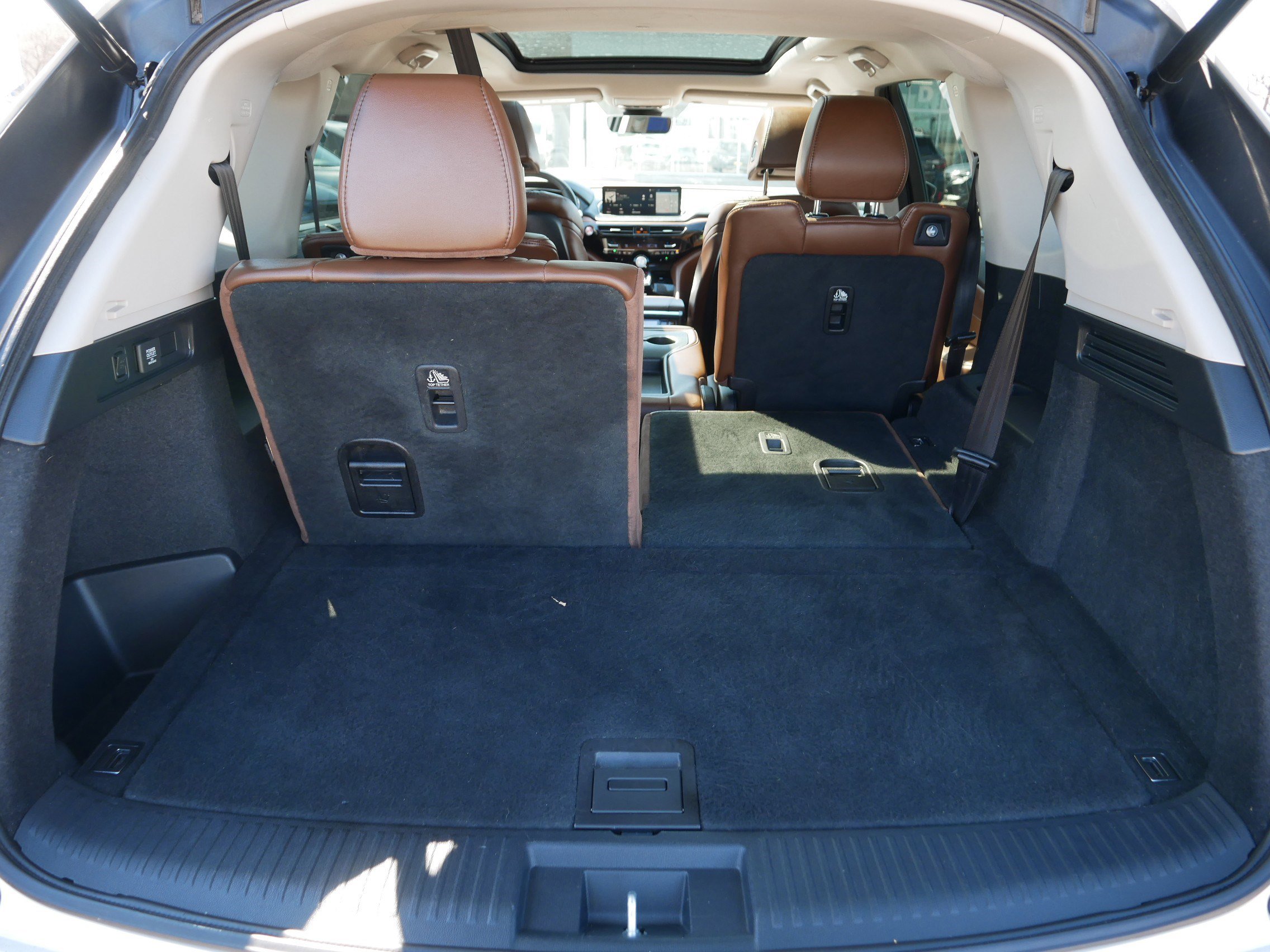 Used 2022 Acura MDX SH-AWD w/ Technology Package image 18