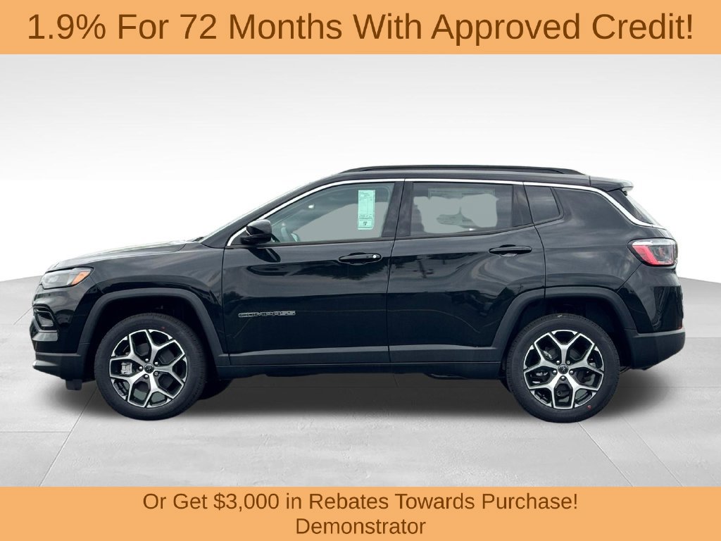 New 2026 Jeep Compass Limited w/ Sun, Sound & Navigation Group AWD/4WD image 4