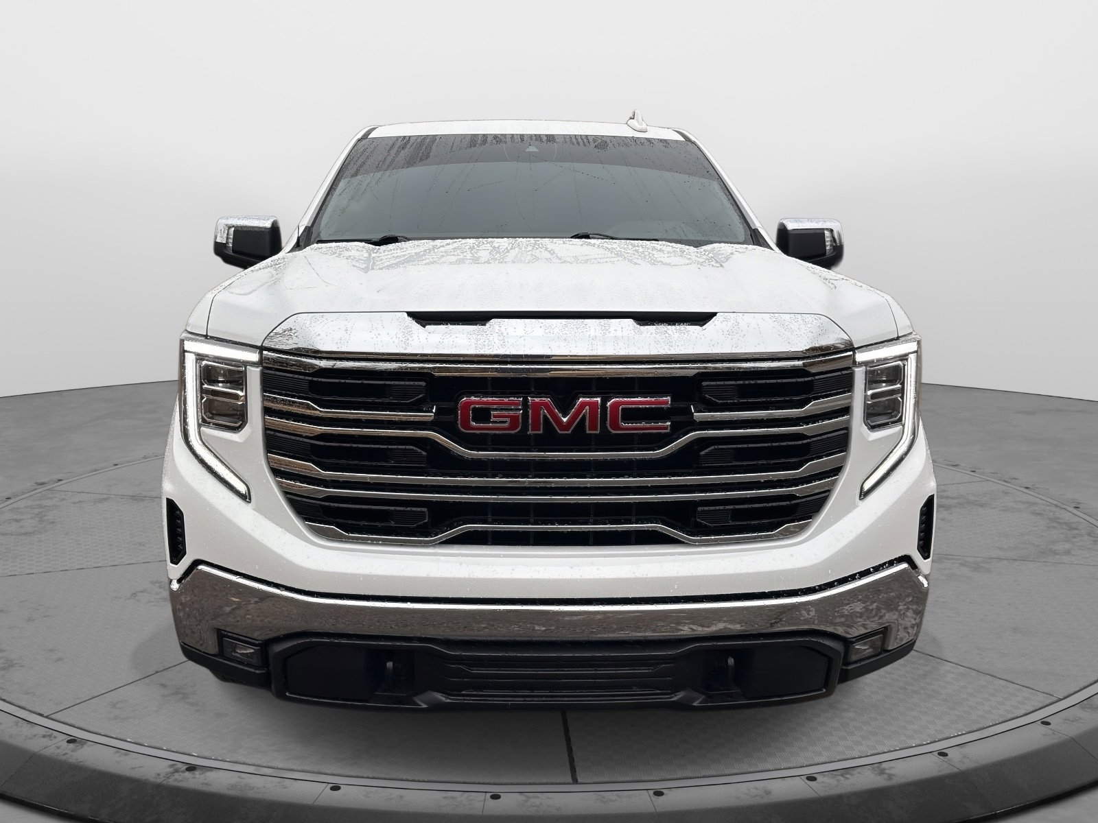 Certified 2024 GMC Sierra 1500 SLT image 2