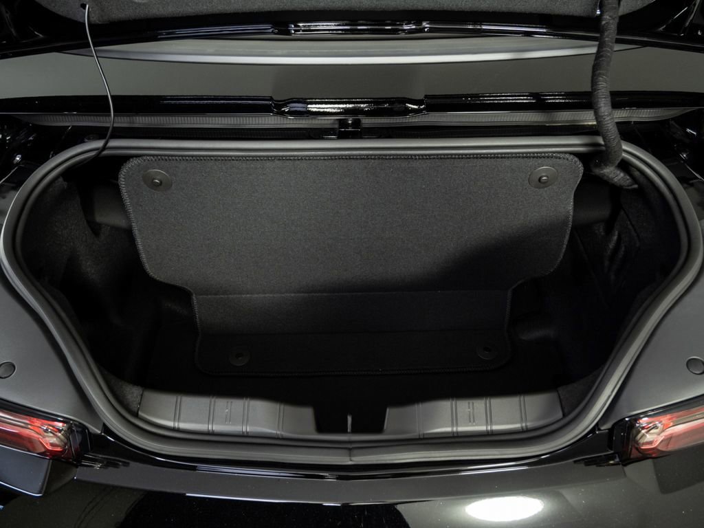 Used 2023 Chevrolet Camaro ZL1 RWD image 27