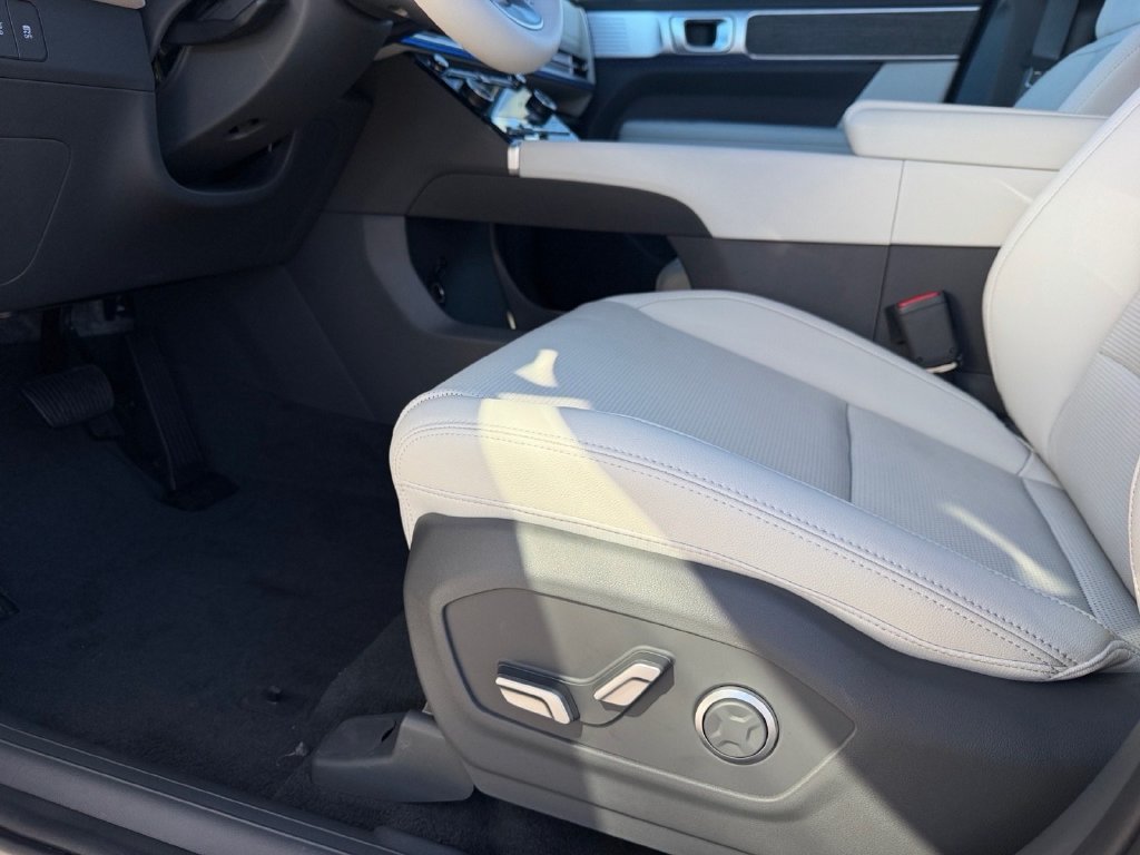 New 2027 Hyundai Santa Fe Limited AWD/4WD image 11