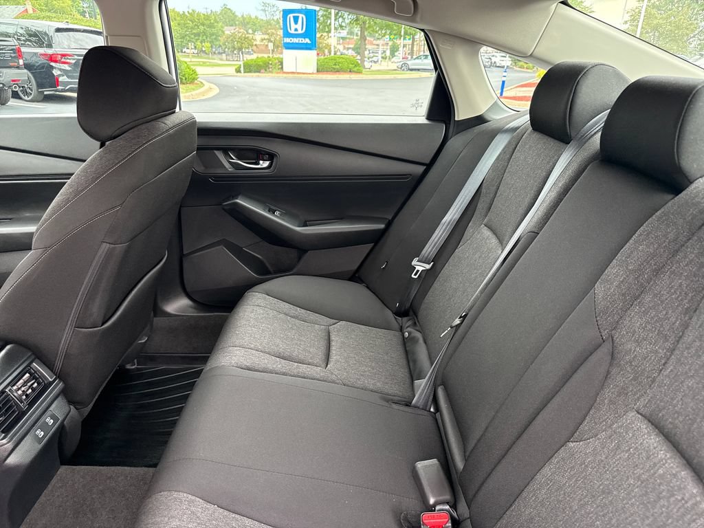 Used 2025 Honda Accord SE image 20