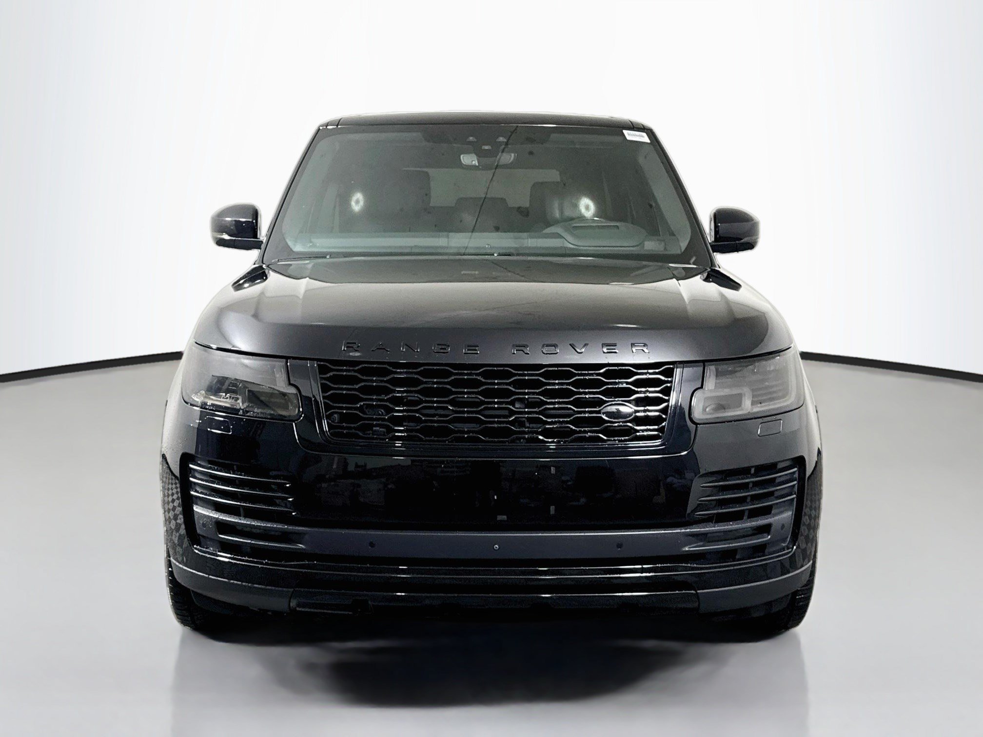 Used 2019 Land Rover Range Rover Supercharged AWD/4WD image 2