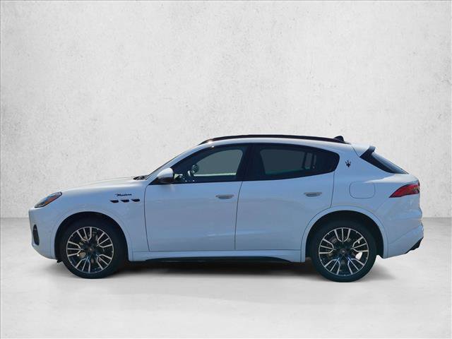 Used 2023 Maserati Grecale Modena AWD/4WD image 8