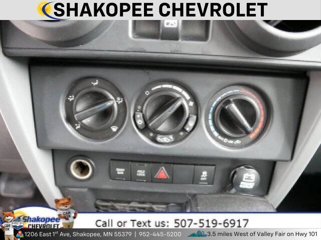 Used 2010 Jeep Wrangler Unlimited Rubicon image 18