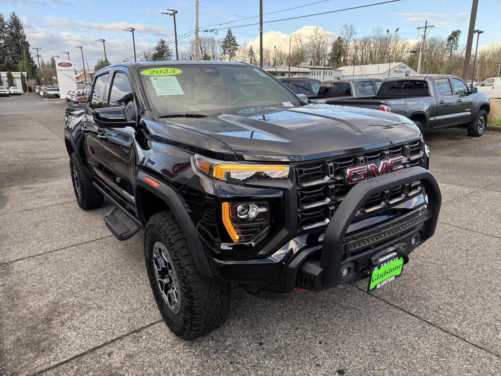 Used 2023 GMC Canyon AT4X w/ Edition 1 image 8