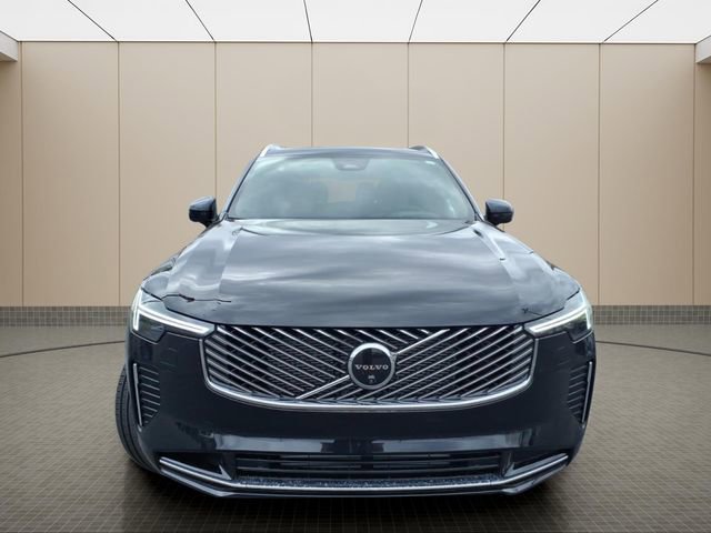 New 2026 Volvo XC90 T8 Ultra w/ Lounge Package image 4