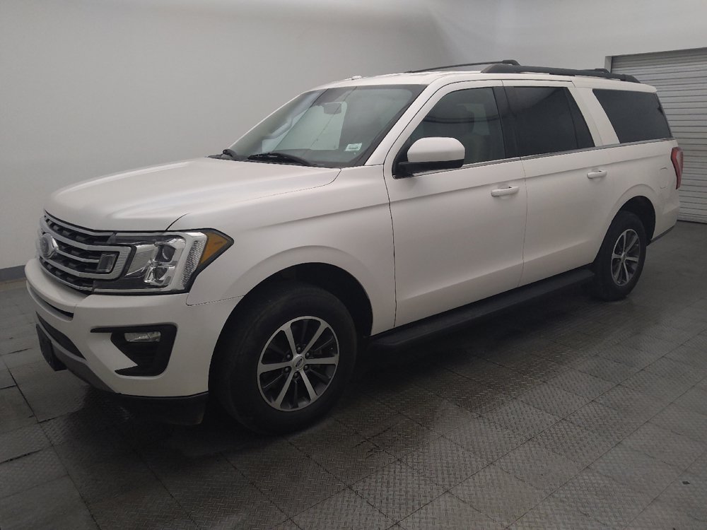 Used 2018 Ford Expedition Max XLT w/ Cargo Package RWD image 2