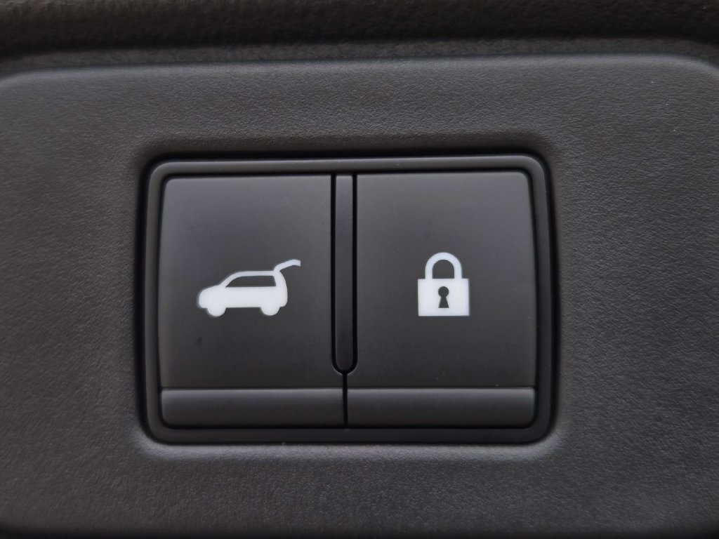 New 2026 Nissan Pathfinder SV FWD image 10