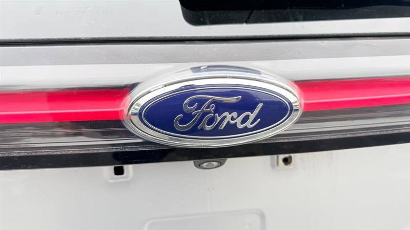 Used 2016 Ford Edge SEL w/ Equipment Group 201A AWD/4WD image 26
