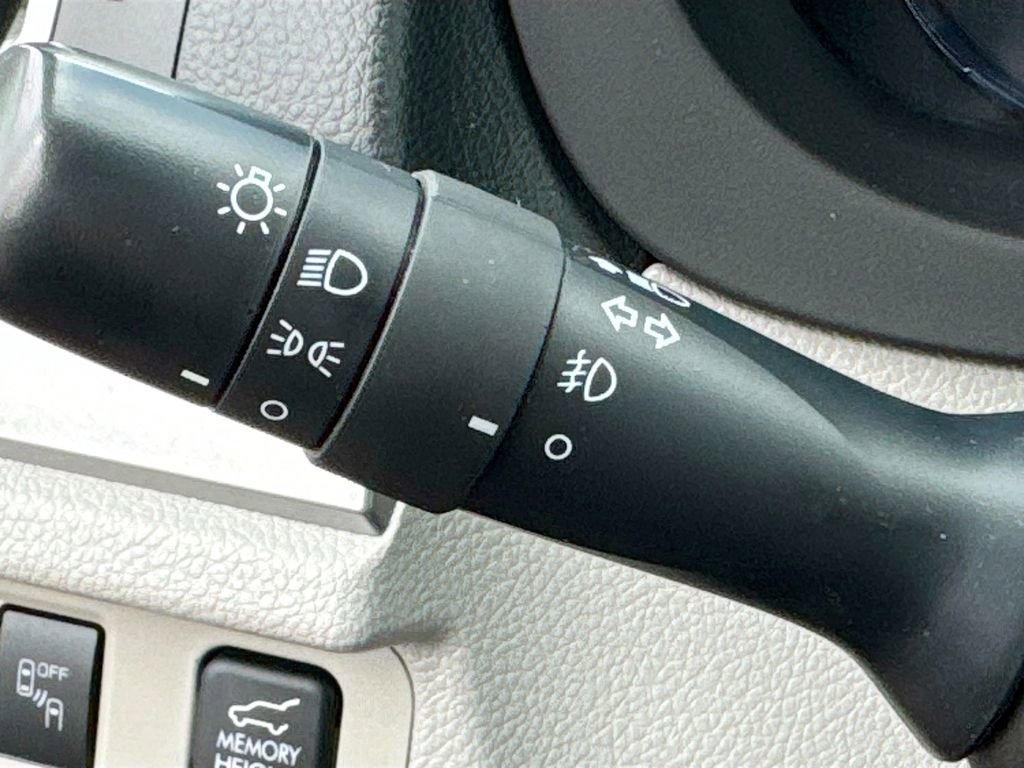 Used 2018 Subaru Forester 2.5i Premium image 12