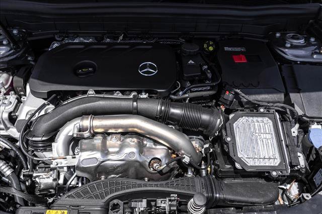New 2026 Mercedes-Benz GLB 250 4MATIC image 28