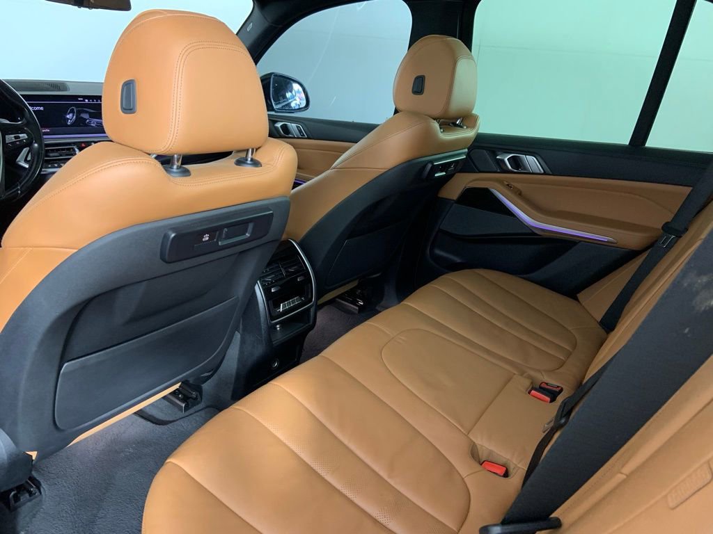 Used 2019 BMW X5 xDrive40i w/ Convenience Package AWD/4WD image 30