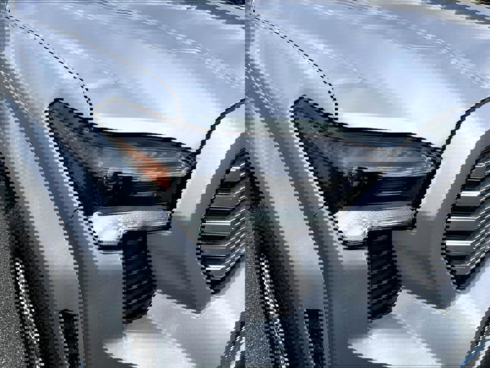 Used 2024 Toyota Tacoma Limited w/ Limited Package (LT) AWD/4WD image 34