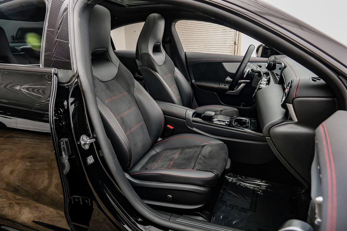 Used 2023 Mercedes-Benz CLA 250 image 44