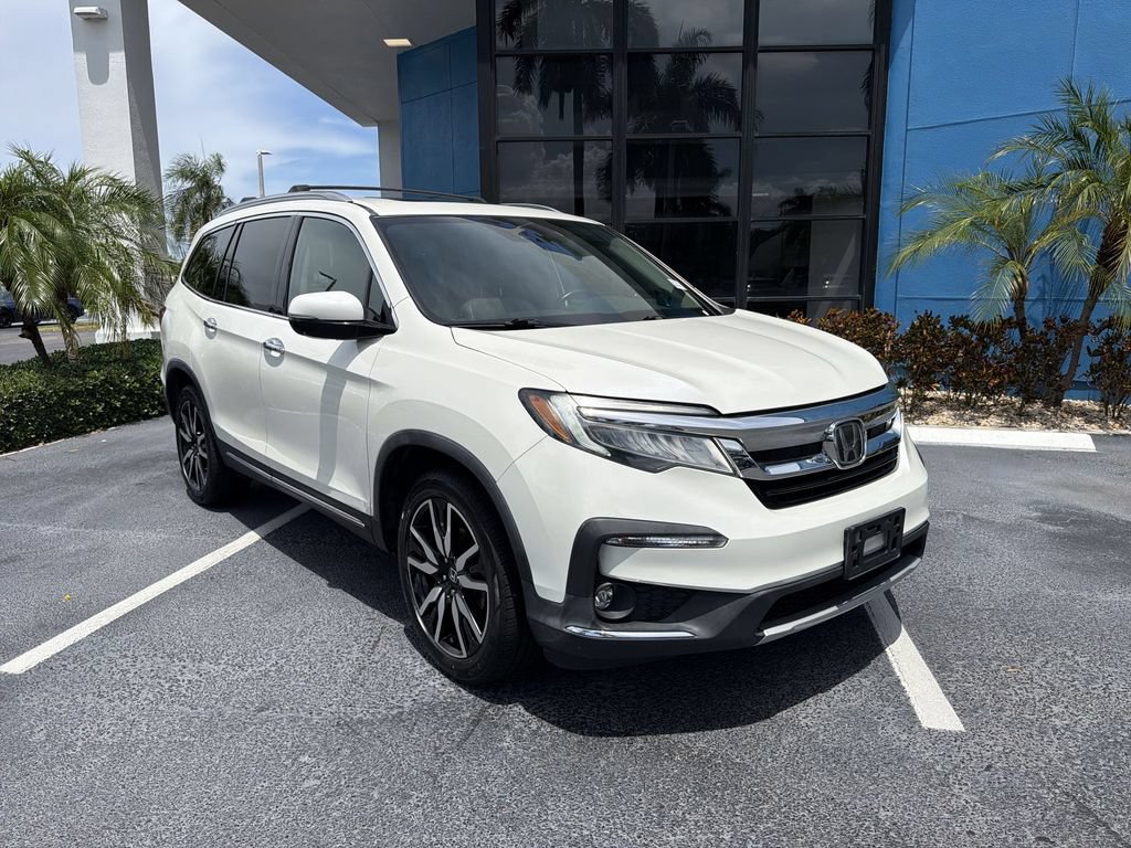 Certified 2019 Honda Pilot Touring image 2