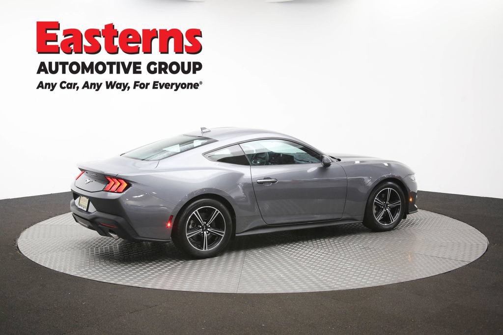 Used 2025 Ford Mustang Coupe RWD image 39