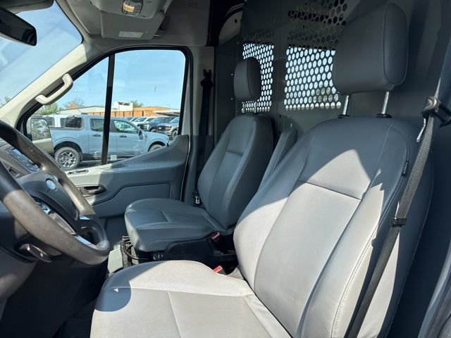 Used 2016 Ford Transit 250 148 Medium Roof image 9