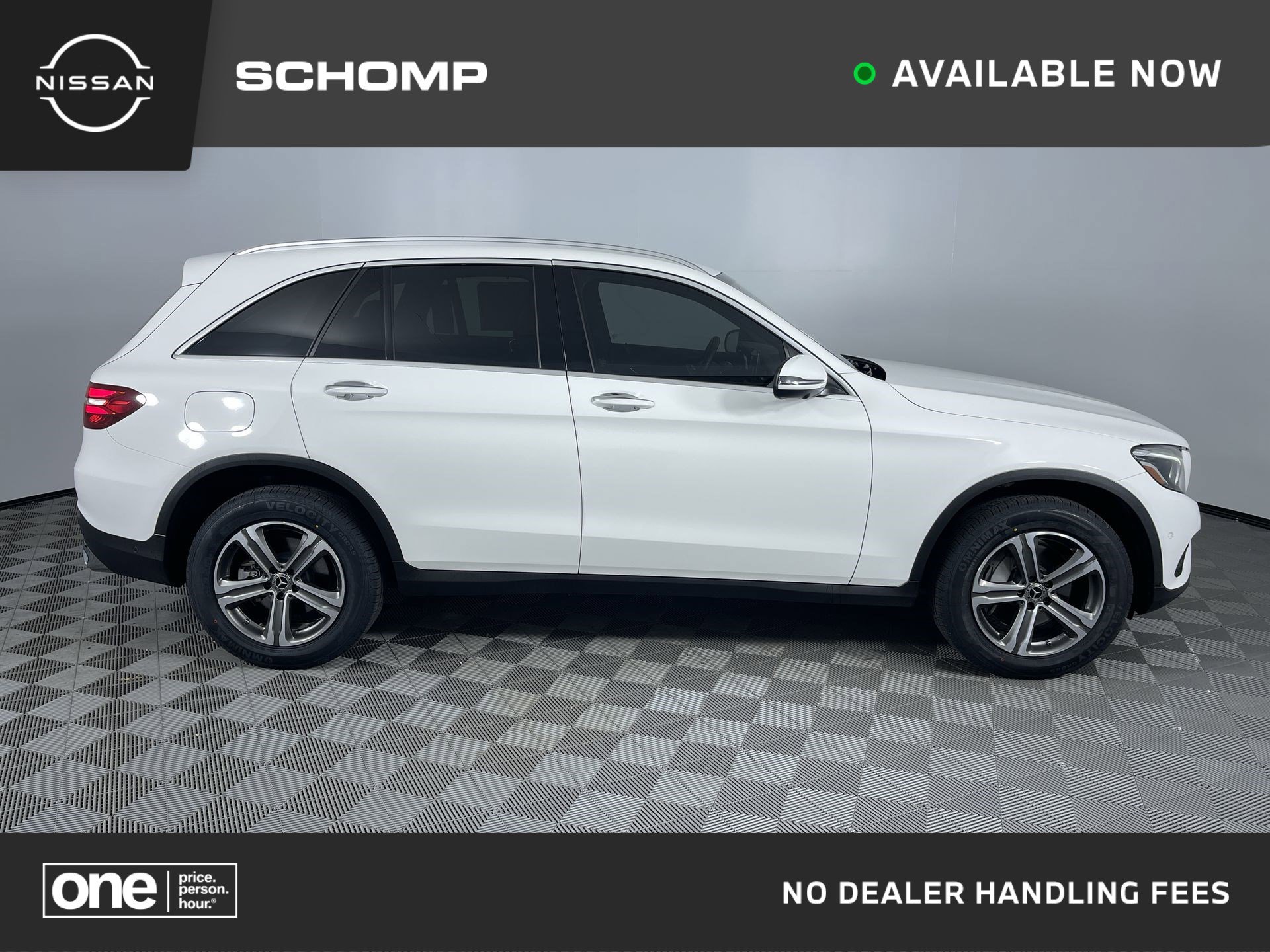 Used 2018 Mercedes-Benz GLC 300 image 1