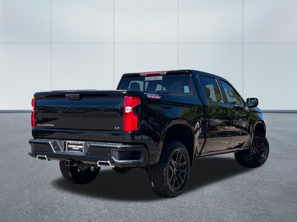 New 2026 Chevrolet Silverado 1500 LT Trail Boss w/ Safety Package AWD/4WD image 2