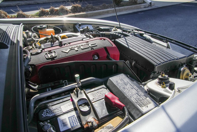 Used 2002 Honda S2000 image 24