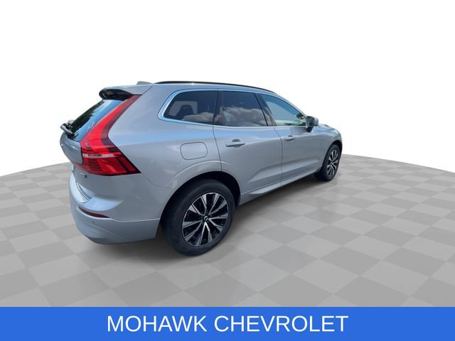 Used 2023 Volvo XC60 B5 Core w/ Climate Package AWD/4WD image 8