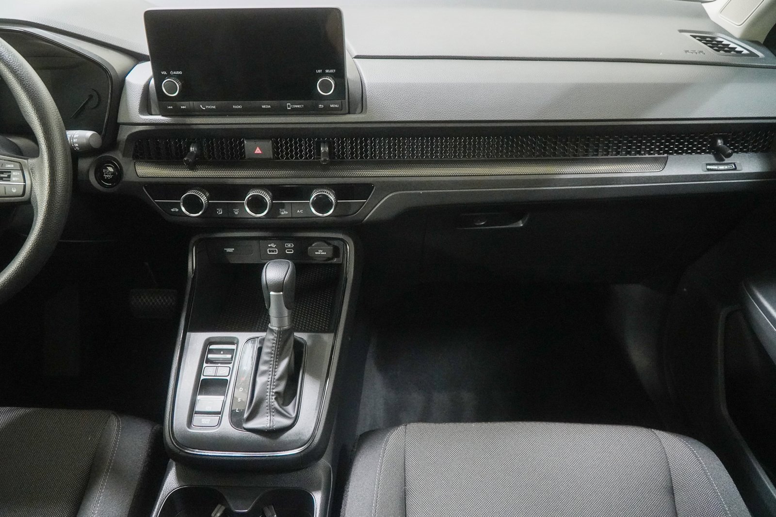 Certified 2025 Honda CR-V EX image 32