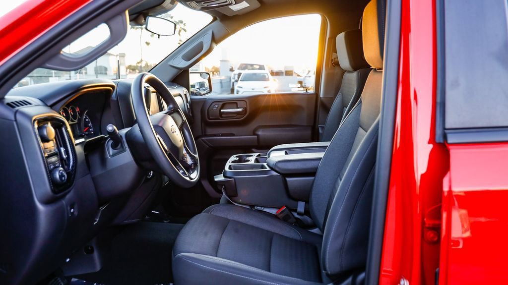 Used 2024 Chevrolet Silverado 1500 Custom w/ LPO, Dark Essentials Package image 21