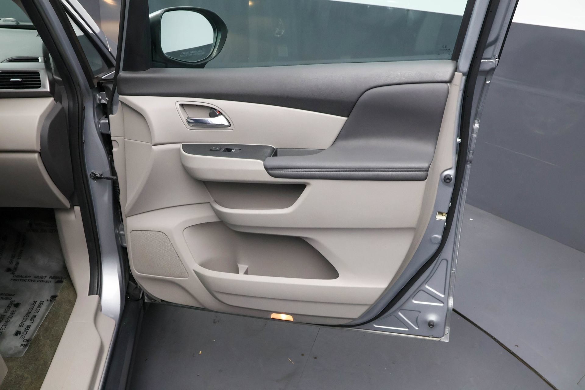 Used 2016 Honda Odyssey EX-L image 34
