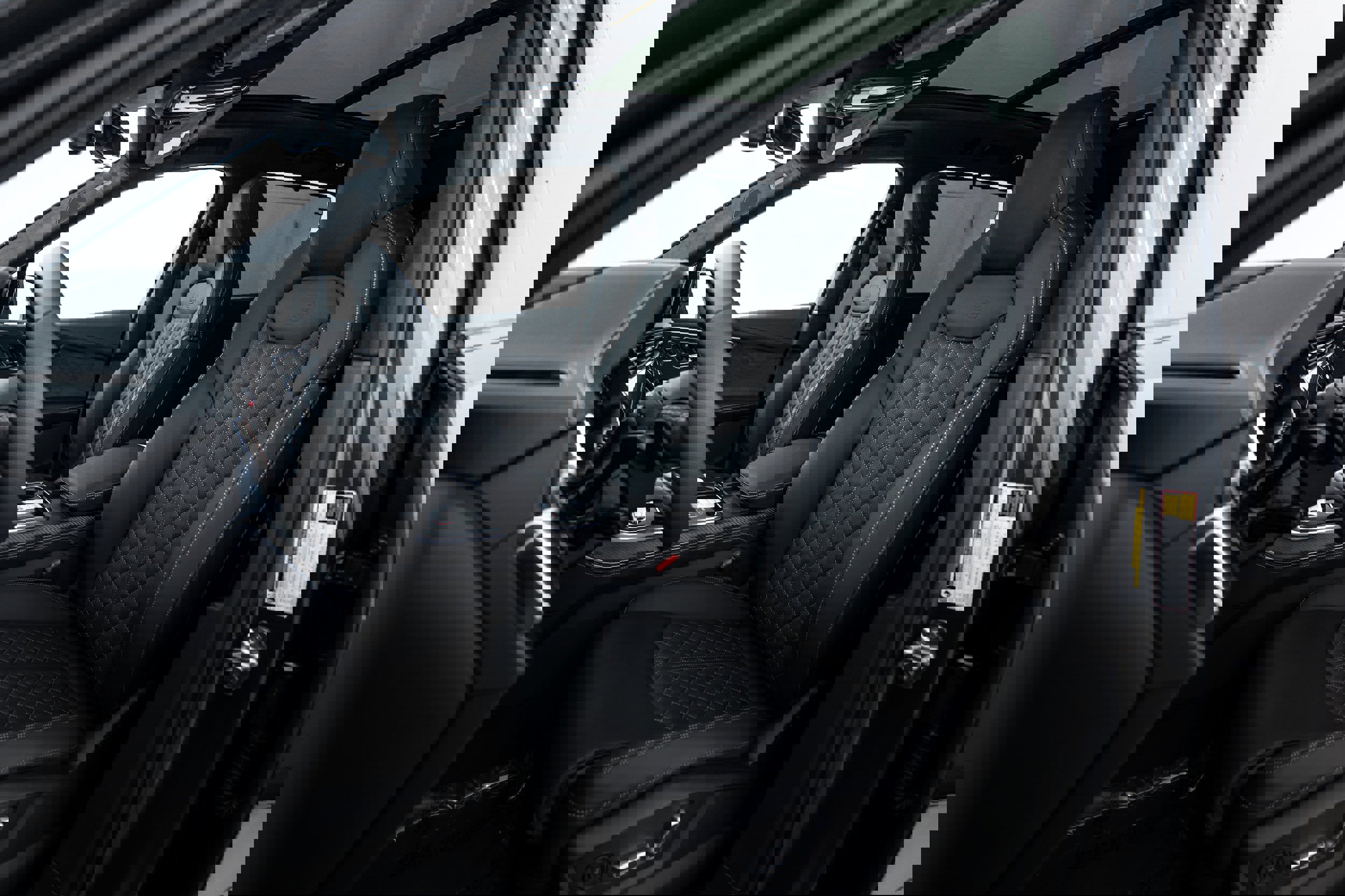 New 2026 Audi SQ7 Prestige image 13