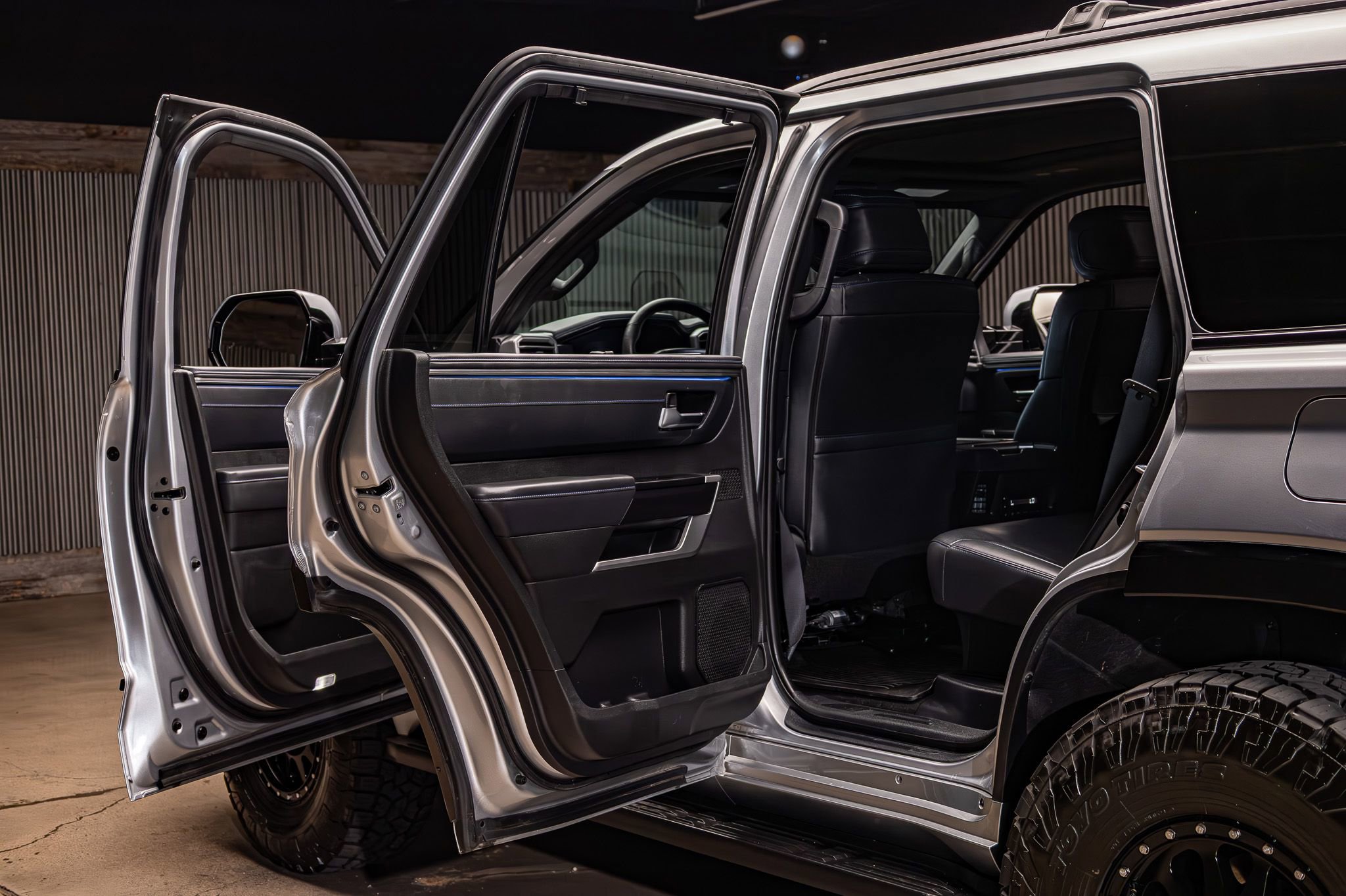 Used 2024 Toyota Sequoia Platinum image 29