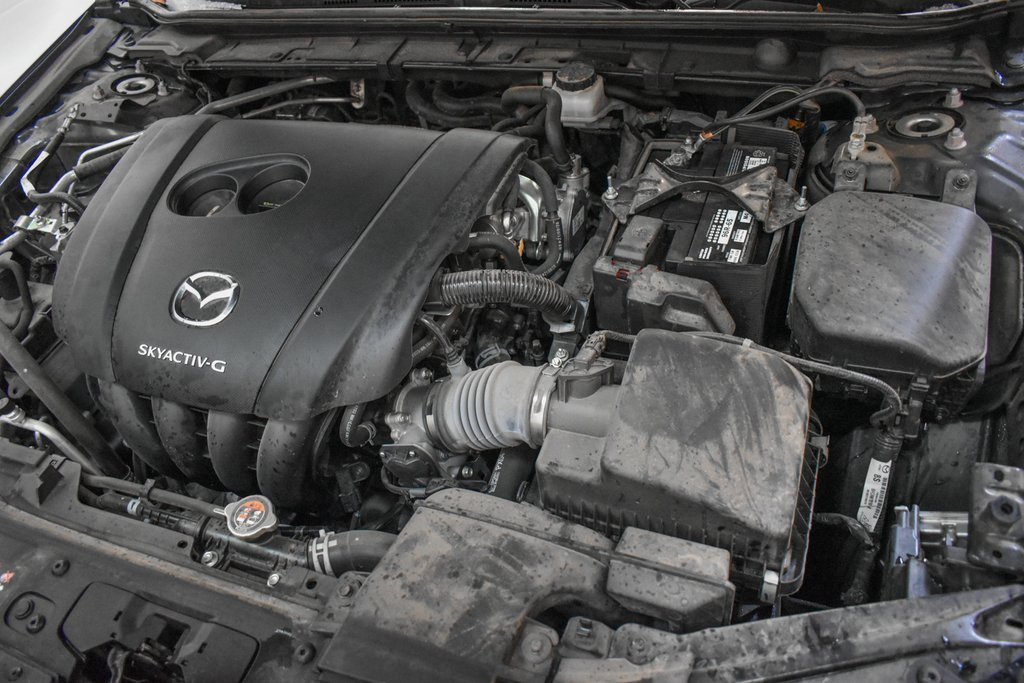 Used 2022 MAZDA MAZDA3 s image 8