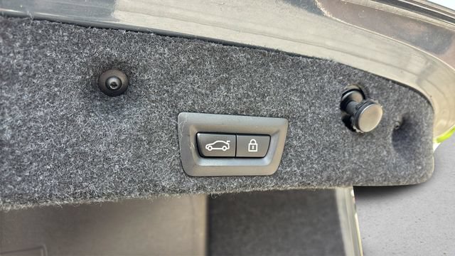 Used 2016 BMW M5 RWD image 38