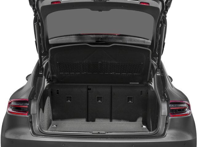 Used 2017 Porsche Macan image 14