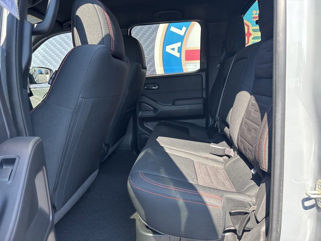 Used 2023 Nissan Frontier PRO-4X w/ Technology Package image 55