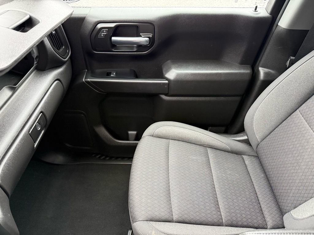 Used 2022 Chevrolet Silverado 1500 Custom image 29