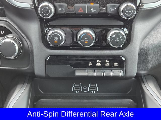 New 2026 RAM 1500 Express AWD/4WD image 15