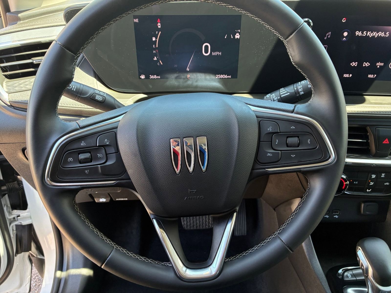 Used 2025 Buick Encore GX Preferred image 27