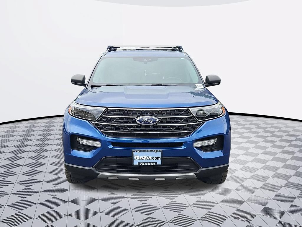 Used 2021 Ford Explorer XLT w/ Equipment Group 202A AWD/4WD image 9