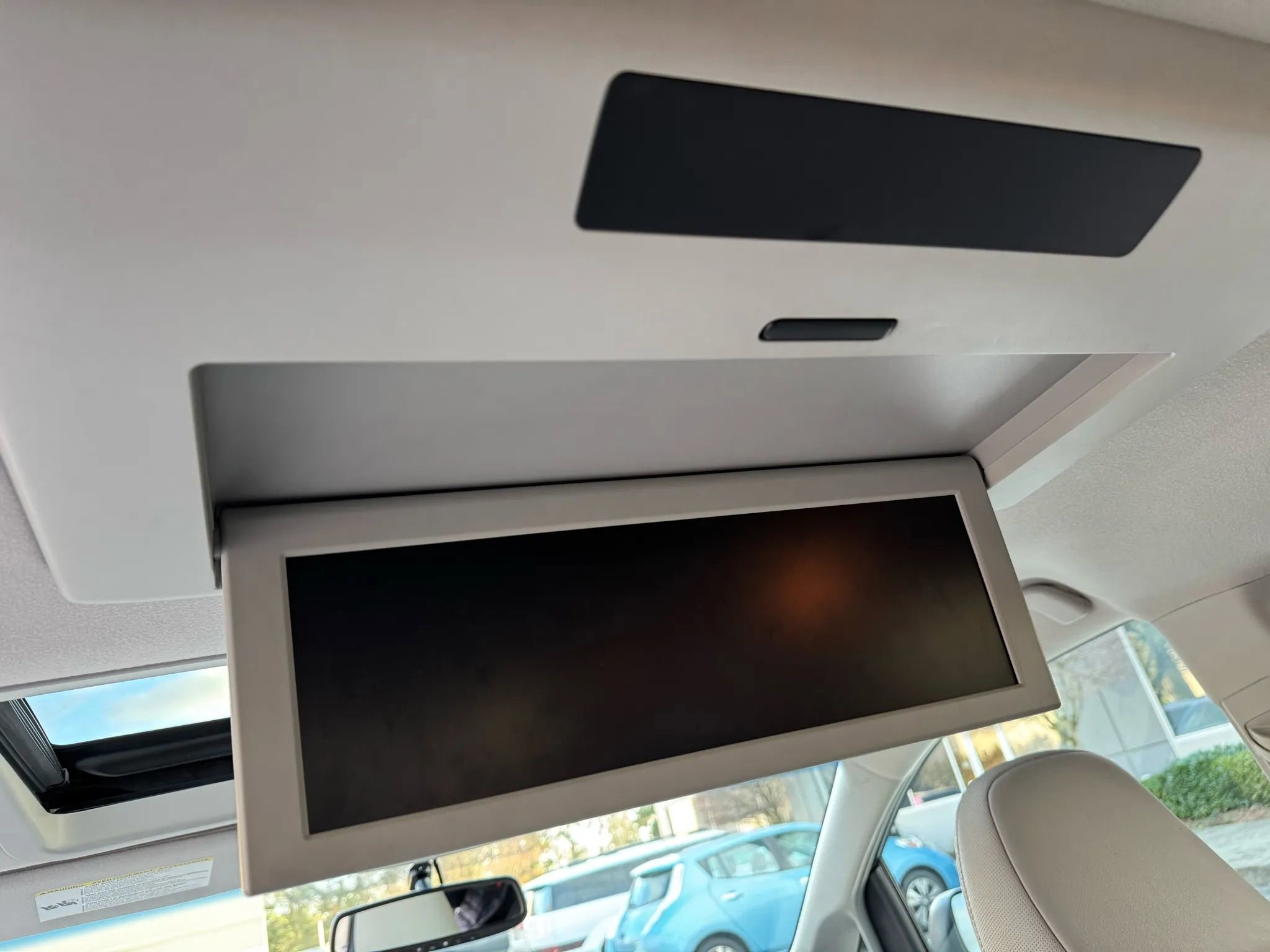 Used 2014 Toyota Sienna XLE w/ XLE Premium Package AWD/4WD image 33