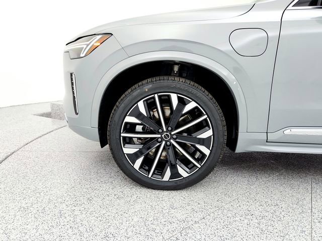 New 2025 Volvo XC90 T8 Core w/ Protection Package Premier image 29