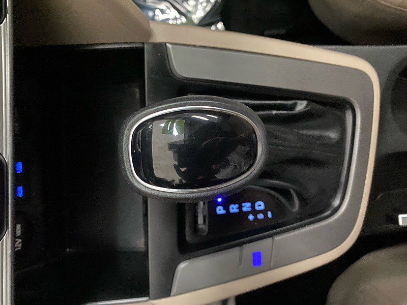 Used 2019 Hyundai Elantra SEL image 24