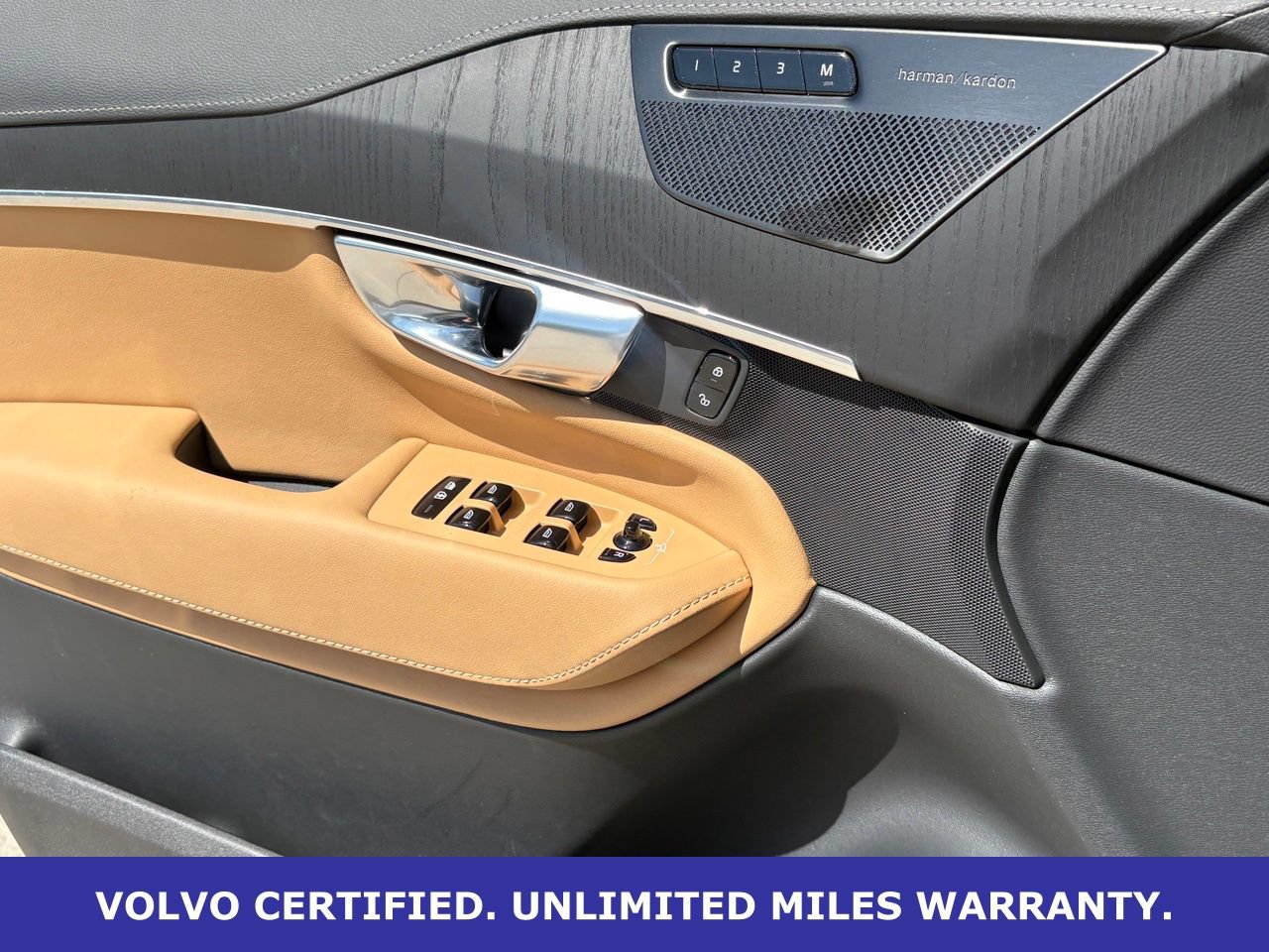Certified 2025 Volvo XC90 T8 Ultra w/ Protection Package Premier AWD/4WD image 26