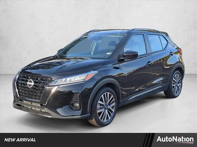 Used 2024 Nissan Kicks SR